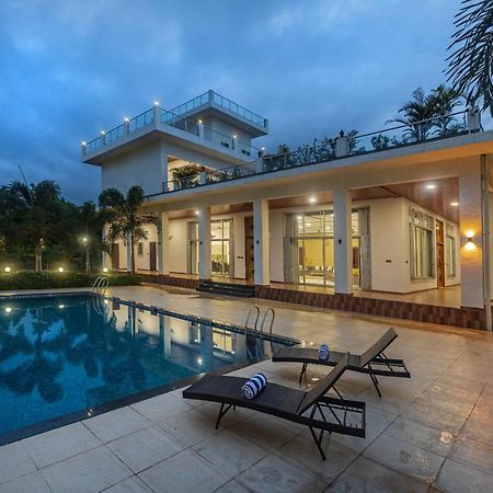 Saffronstays Odyssey, Karjat - 10 Acres Pet-Friendly Estate With Swimming Pool Chinchavli Exterior photo